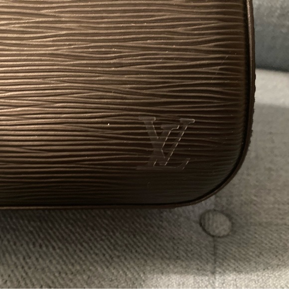 Vintage Authentic Louis Vuitton Jasmin Bag - Picture 9 of 15